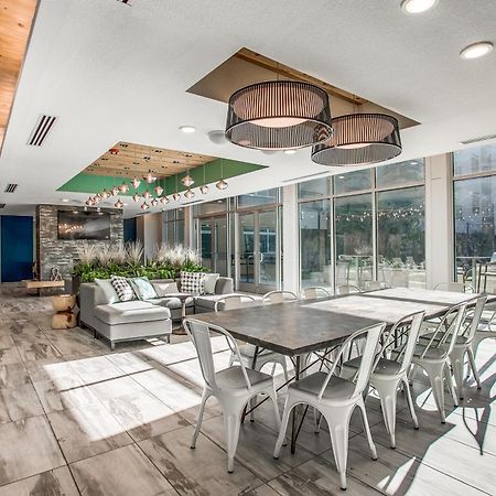 Lush Downtown Condo On Riverwalk W King Ste, Free Parking, Pet Friendly, Centrally Located On Riverwalk 圣安东尼奥 外观 照片